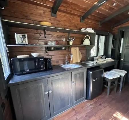 Hotel Roulotte / Tiny House Dans Les Alpilles Saint-Rémy-de-Provence Esterno foto